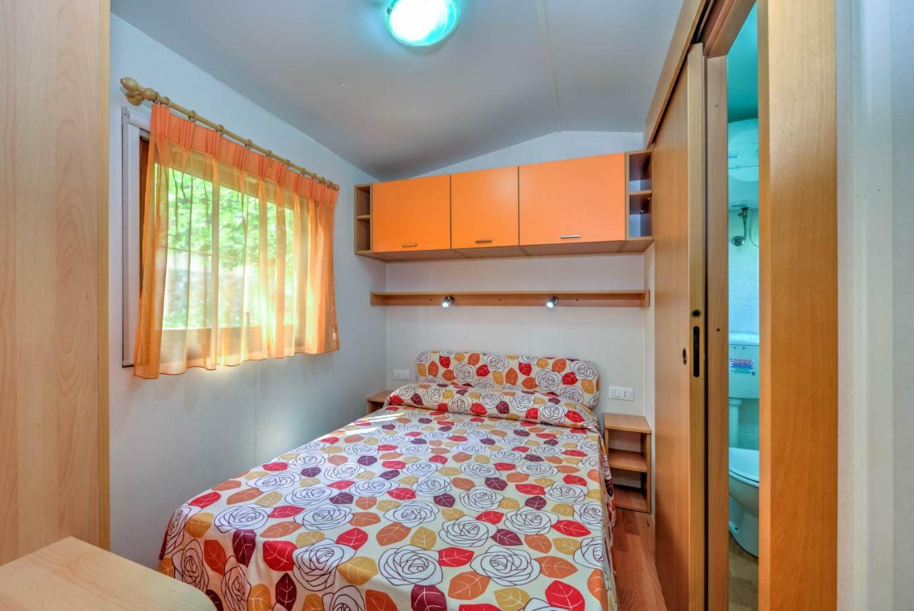 Le Esperidi Camping Ecoresort 마리나디비보나 외부 사진