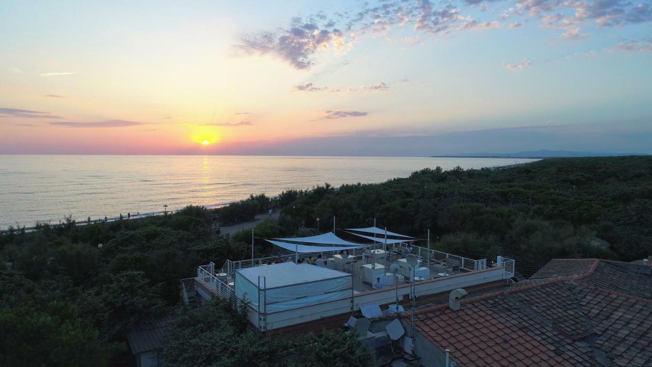 Le Esperidi Camping Ecoresort 마리나디비보나 외부 사진